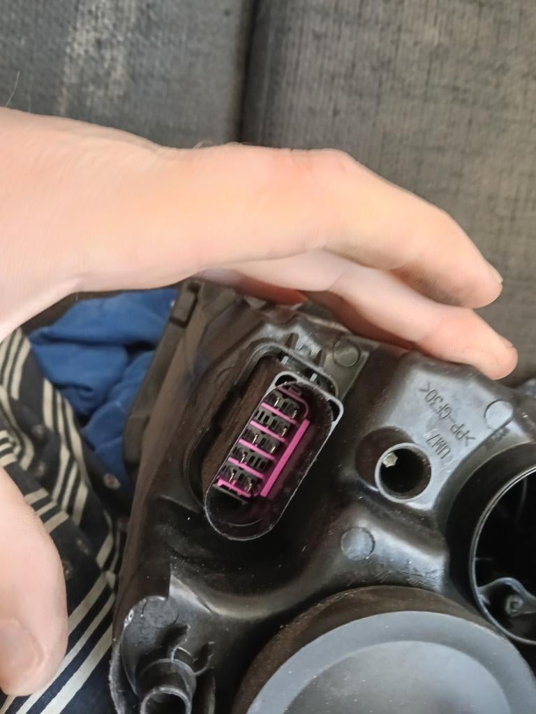 Vw polo koplamp, Ophalen