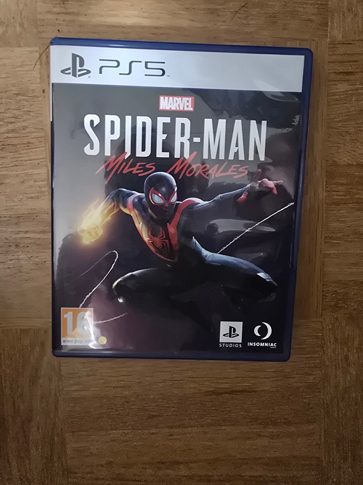 Spiderman miles morales ps5, Ophalen of Verzenden, Zo goed als nieuw