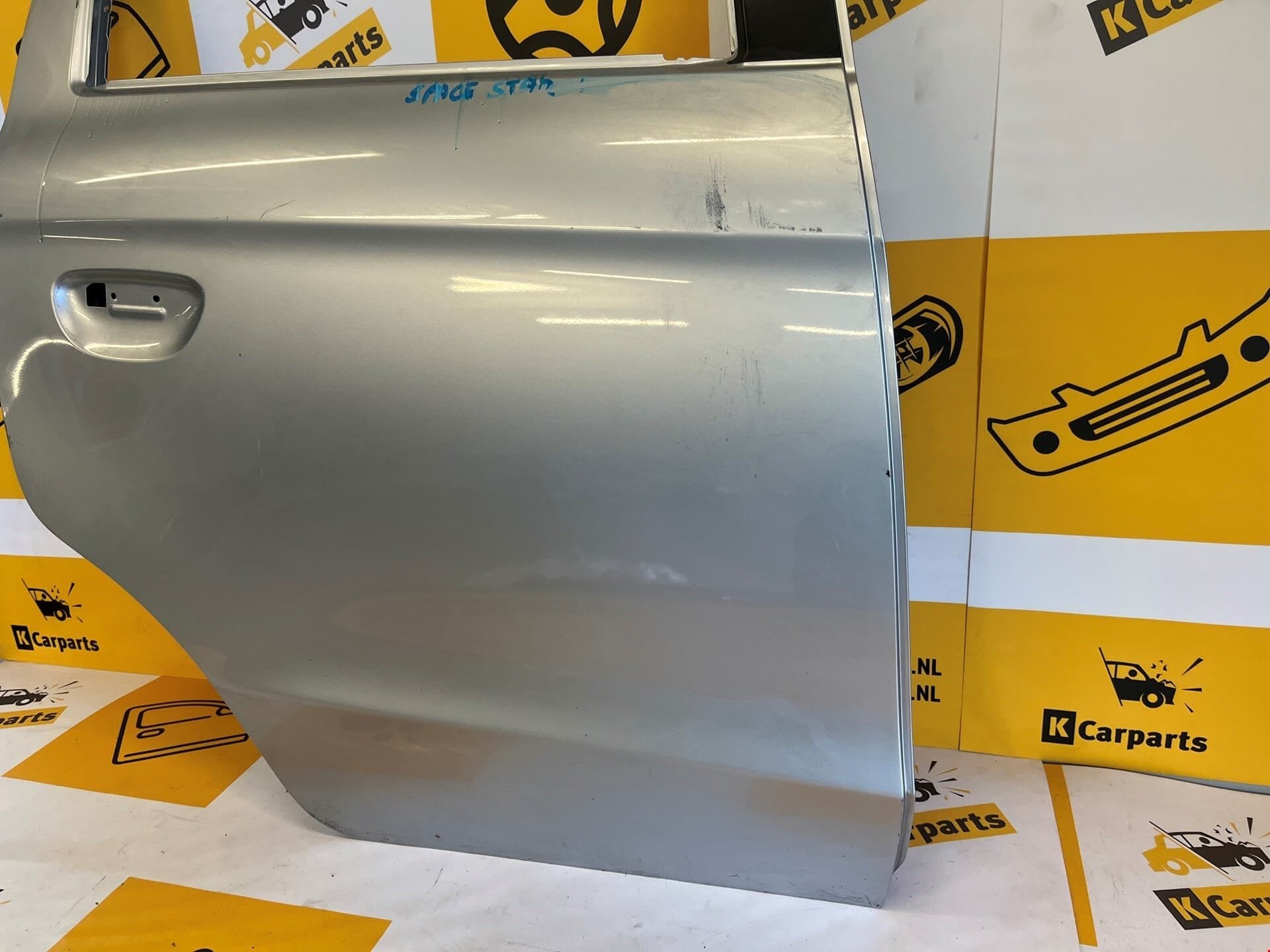 Portier Mitsubishi Space Star 2013-2018 Rechts Achter deur, Info@fabrikant.eu, Fabrikantstraat 1
1000 AA  Amsterdam, NL, Ophalen of Verzenden