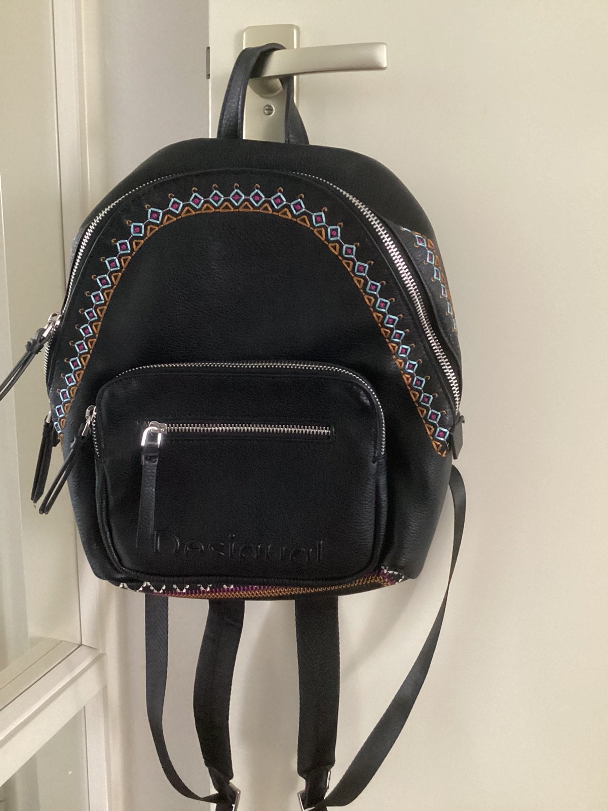 Desiqual rugak Nieuw + beige Desiqual tas Nieuw., Ophalen of Verzenden, Nieuw, Beige