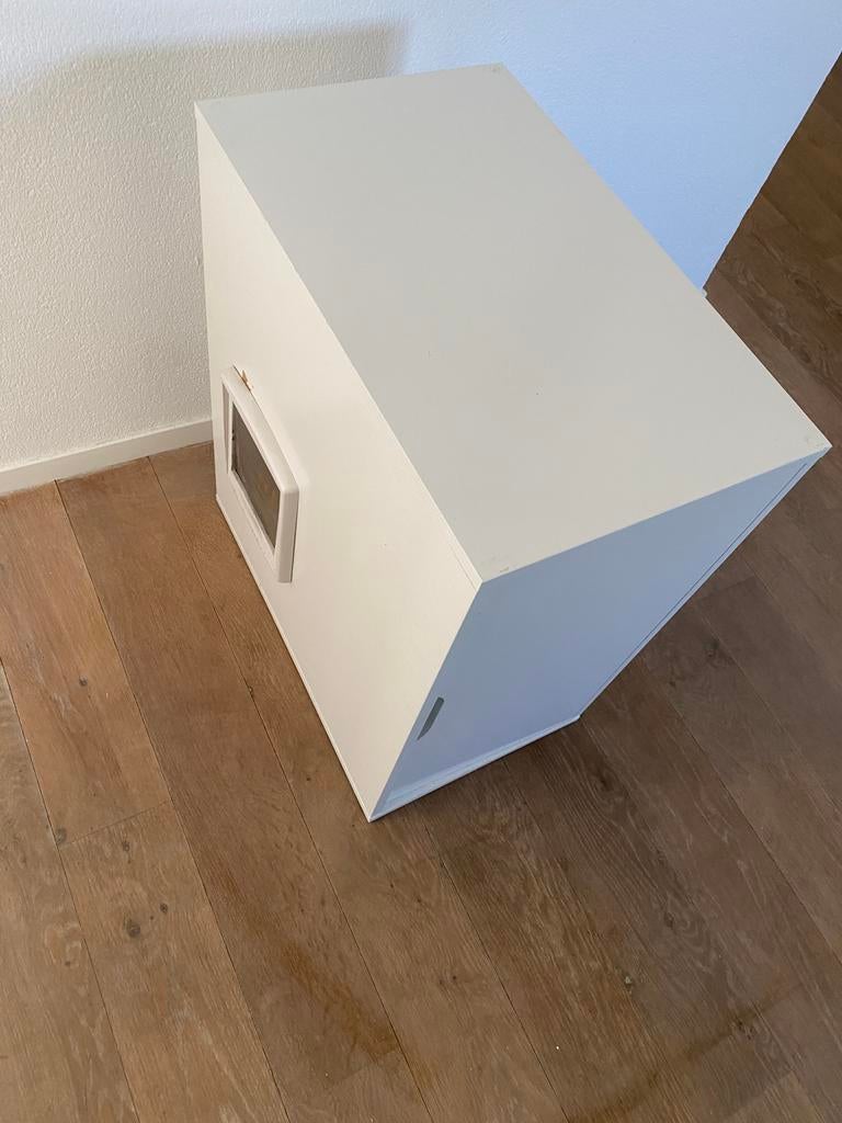 Ikea ombouw kattenbak, Ophalen, Gebruikt, Gesloten