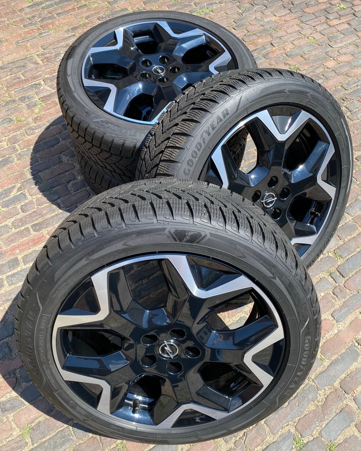 Nieuwe / demo 19” Opel Grandland X velgen + winterbanden 8mm