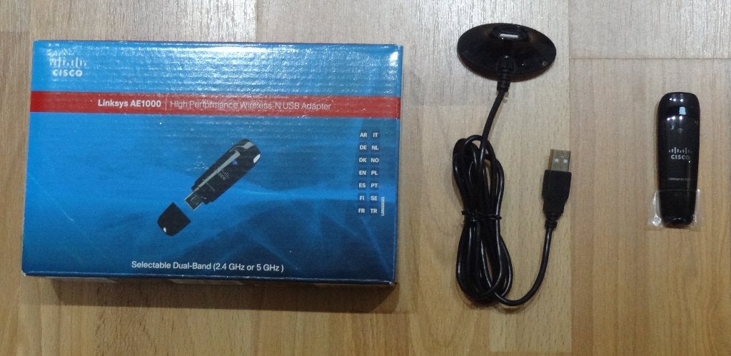 Linksys AE 100 Wireless USB Adapter, Ophalen of Verzenden, Zo goed als nieuw, Extern, Linksys