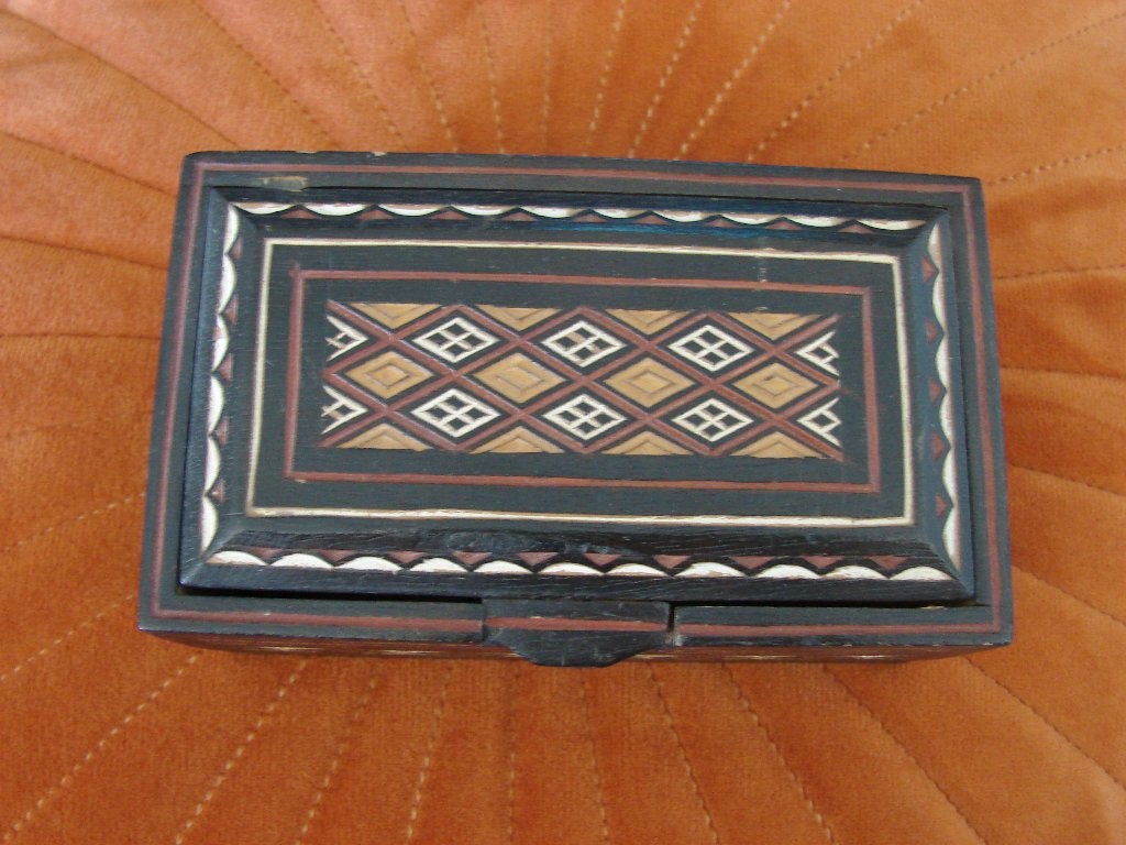 Toba Batak Noord Sumatra j70 houten doosje., Ophalen of Verzenden