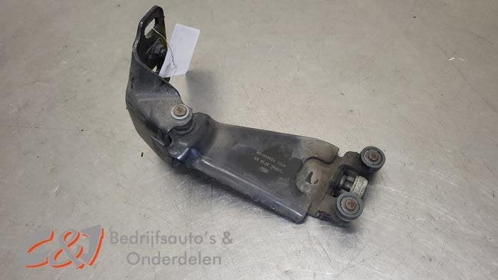 Schuifdeurrol rechts van een Ford Tourneo Connect, Gebruikt, -, -, Ophalen of Verzenden