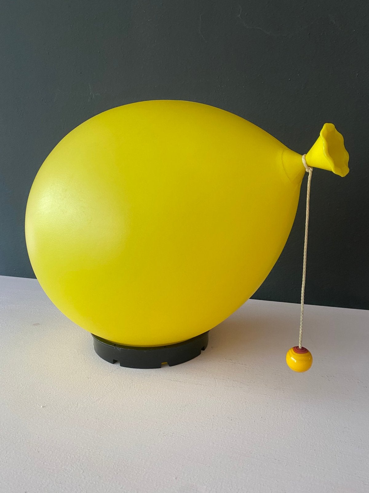 Ballonlamp geel, Geel, Ophalen, Zo goed als nieuw, Design