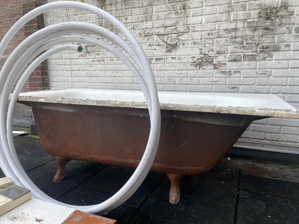 Antieke gietijzeren badkuip, Ophalen, Overige typen, 50 tot 100 cm, Zo goed als nieuw