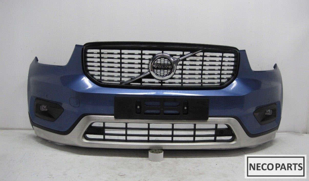 VOLVO XC40 4XPDC VOORBUMPER ORIGINEEL ALLES LEVERBAAR!!!, Gebruikt, -, Ophalen of Verzenden, Volvo