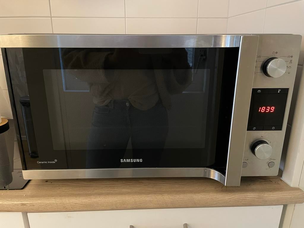 Samsung combimagnetron DE68-04143C-00 - Zilver, Witgoed en Apparatuur, Combimagnetron, Gebruikt, Grill, Ophalen of Verzenden
