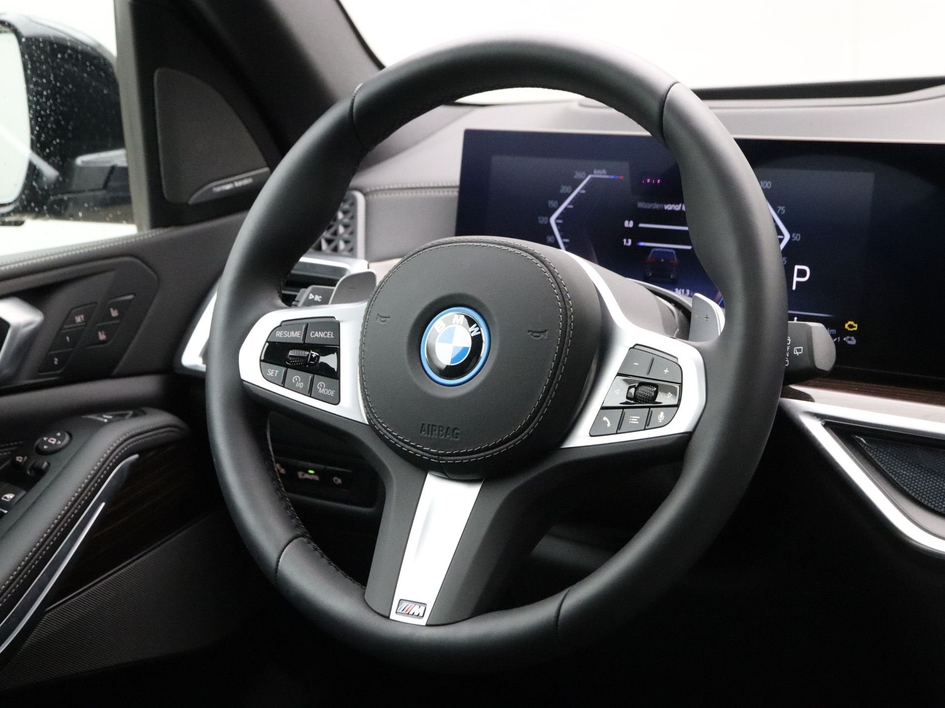 BMW X5 xDrive50e (bj 2025, automaat), Auto's, Gebruikt, 2395 kg, Met garantie (alle), Overige brandstoffen