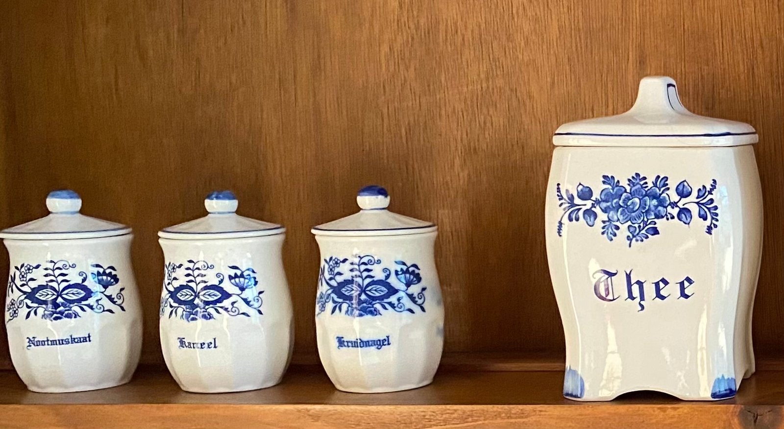 Vintage voorraad pot/potjes, Huis en Inrichting, Keuken | Potten en Pannen, Ophalen of Verzenden, Zo goed als nieuw, Pot, Bus of Blik