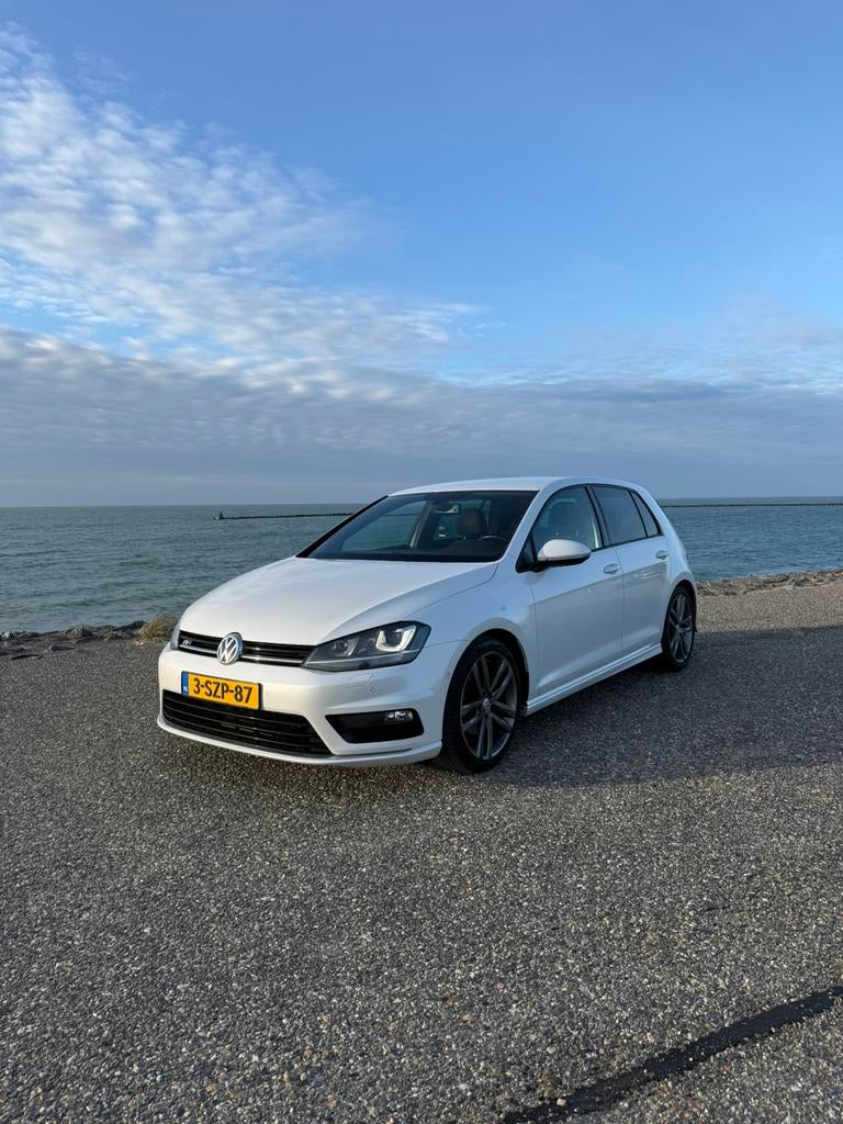 Volkswagen Golf 1.4 TSI R-line, Stof, 4 cilinders, Wit, Origineel Nederlands