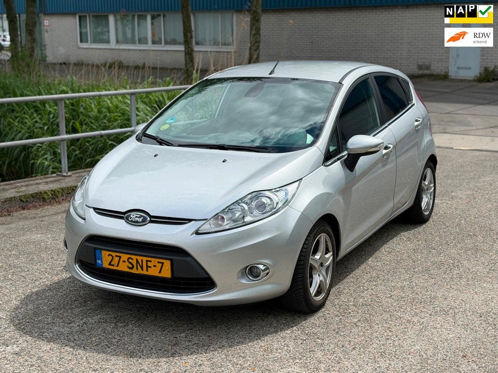 Ford Fiesta 1.6 TDCi ECOnetic Titanium!2011!5-deurs!Clima!PD, Voorwielaandrijving, 28 km/l, 96 €/maand, Origineel Nederlands