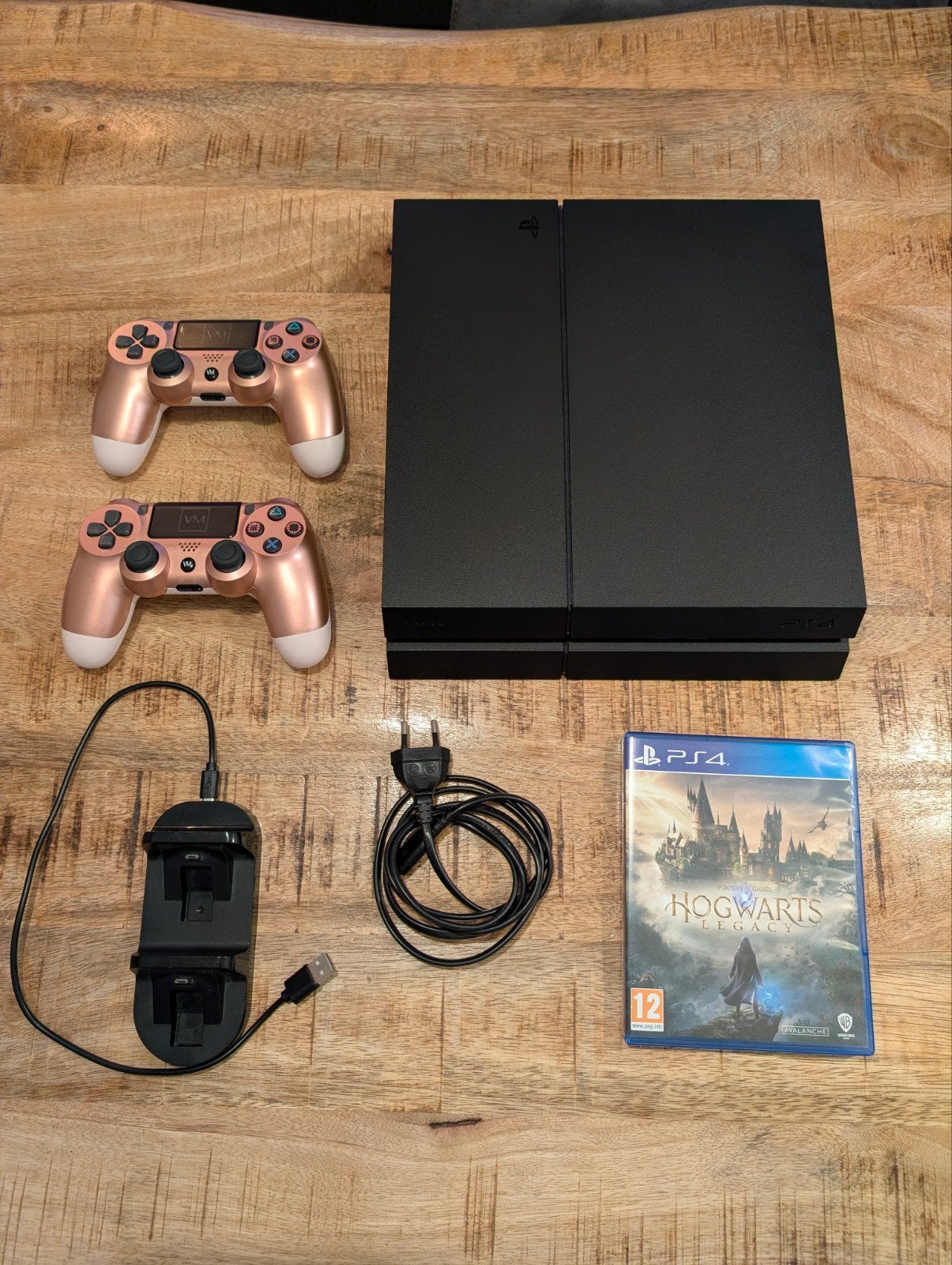 PS4 + Account met veel spellen + 2 controllers + 2TB HDD, Ophalen of Verzenden, Zo goed als nieuw, Met 2 controllers, Original