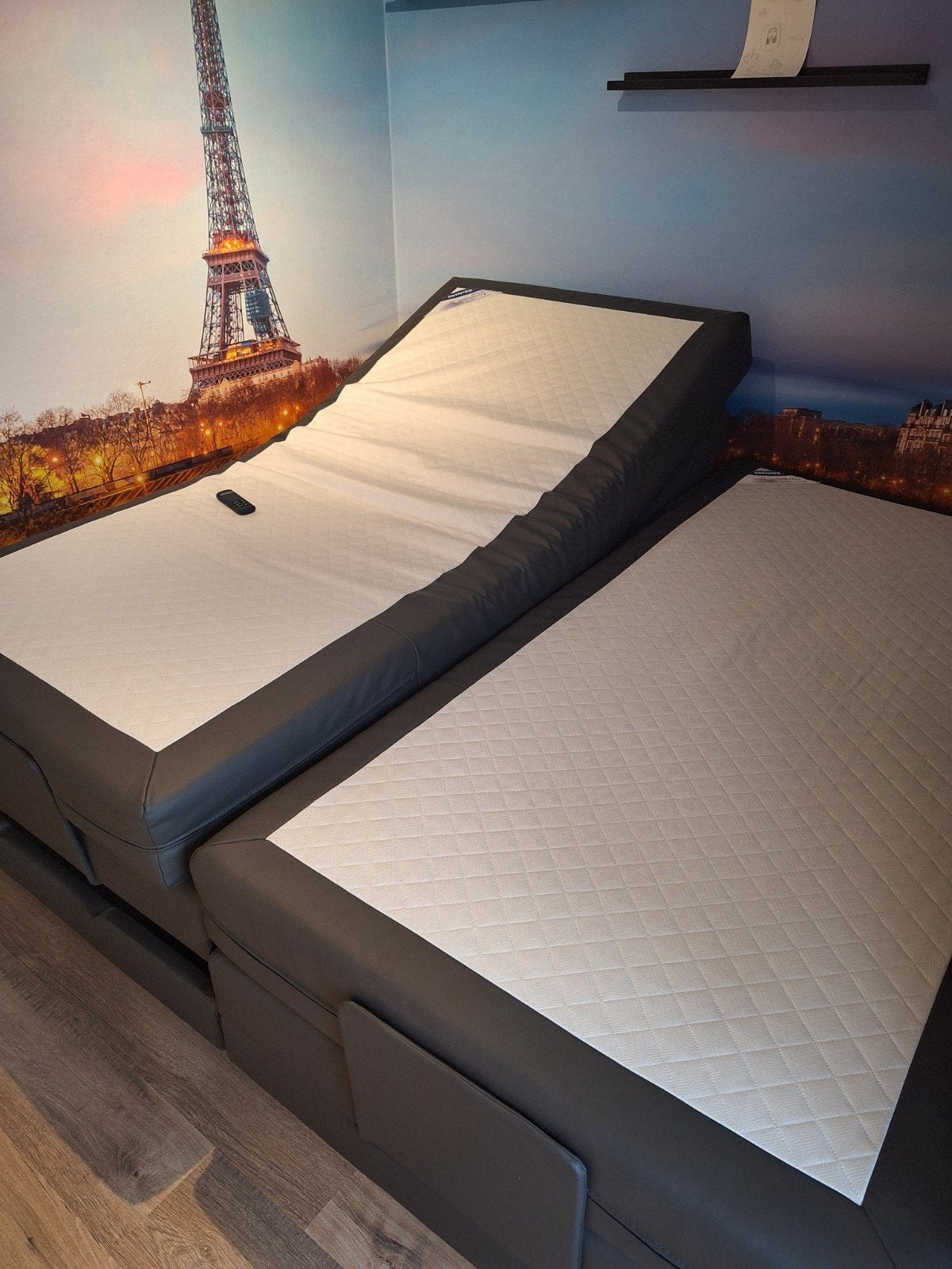 Boxspring 200x200 Karlsson Arendal elektrisch verstelbaar, Ophalen, Tweepersoons, Zo goed als nieuw, 180 cm