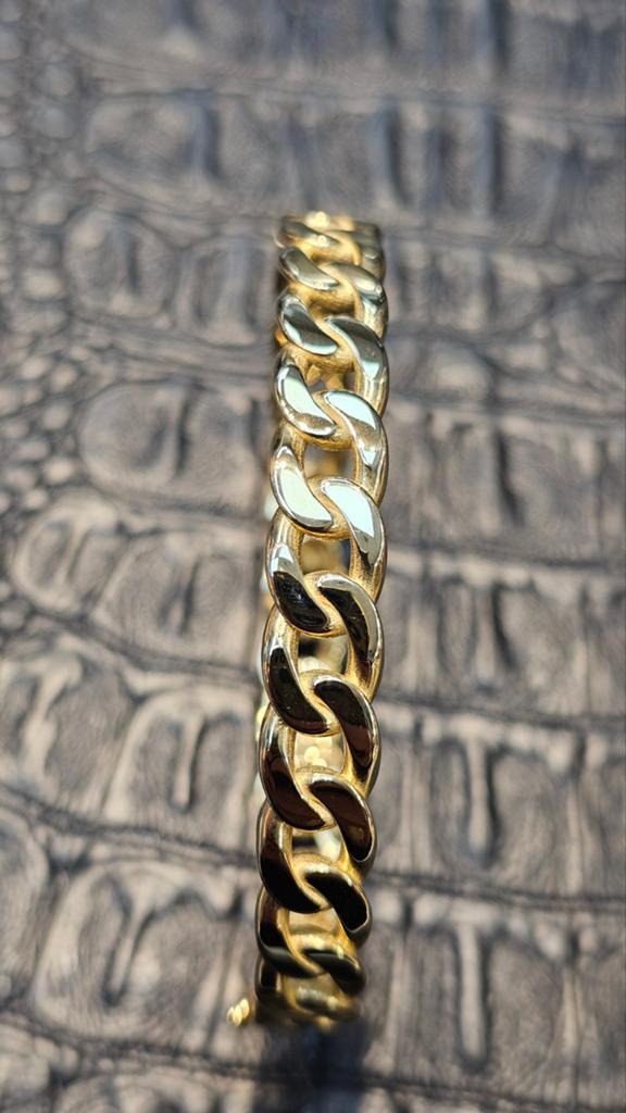 Prachtige Bangle gourmet schakel armband 8mm breed, Sieraden, Tassen en Uiterlijk, Armbanden, Ophalen of Verzenden, Nieuw, Goud
