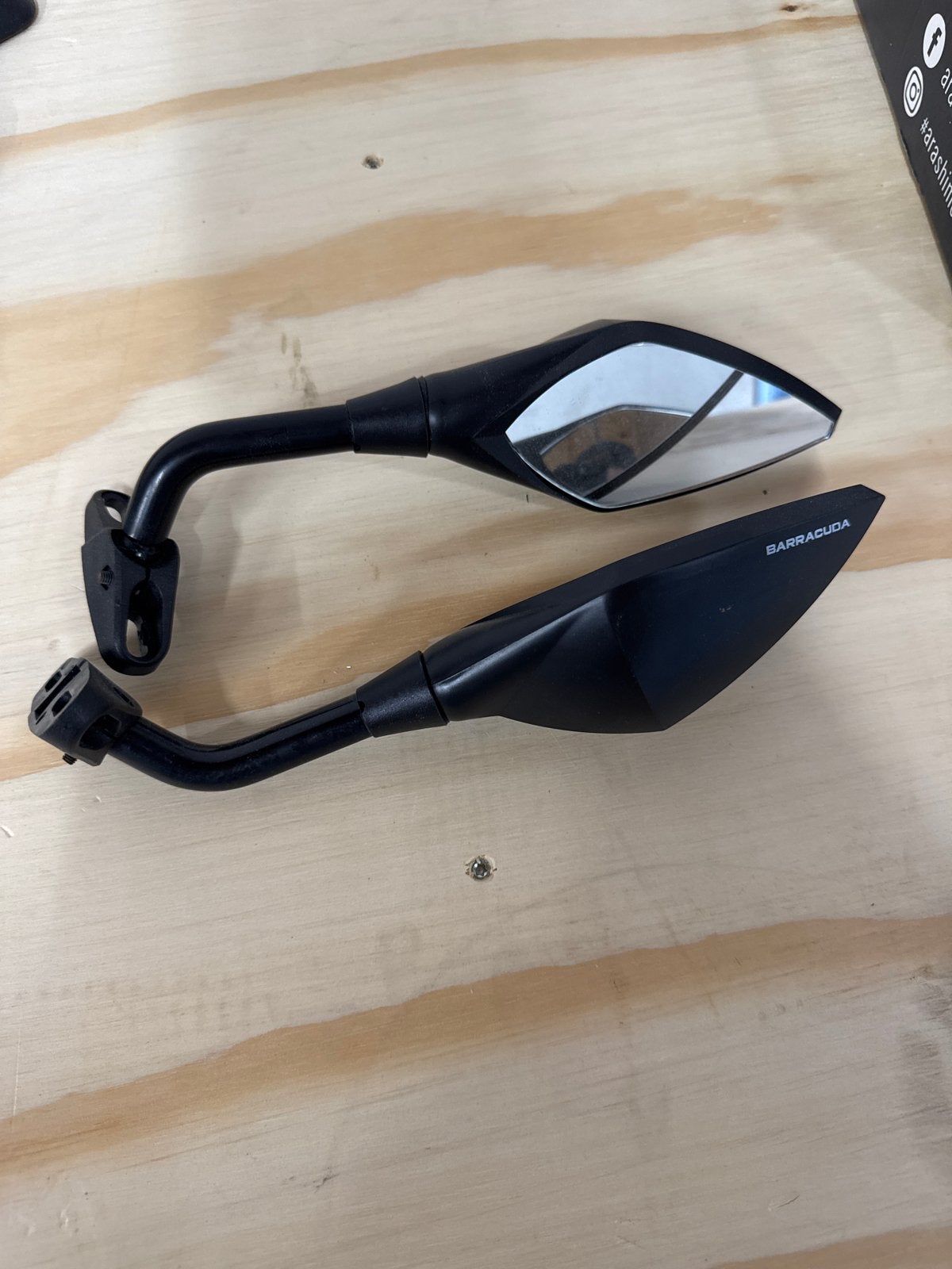 Barracuda Motor Spiegels - Zo goed als nieuw, Motoren, ., Ophalen of Verzenden, Zo goed als nieuw, .