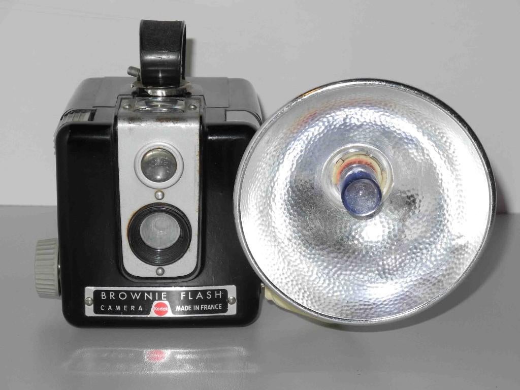 Kodak Brownie met Flash 2, Ophalen of Verzenden, Gebruikt, Compact, Canon