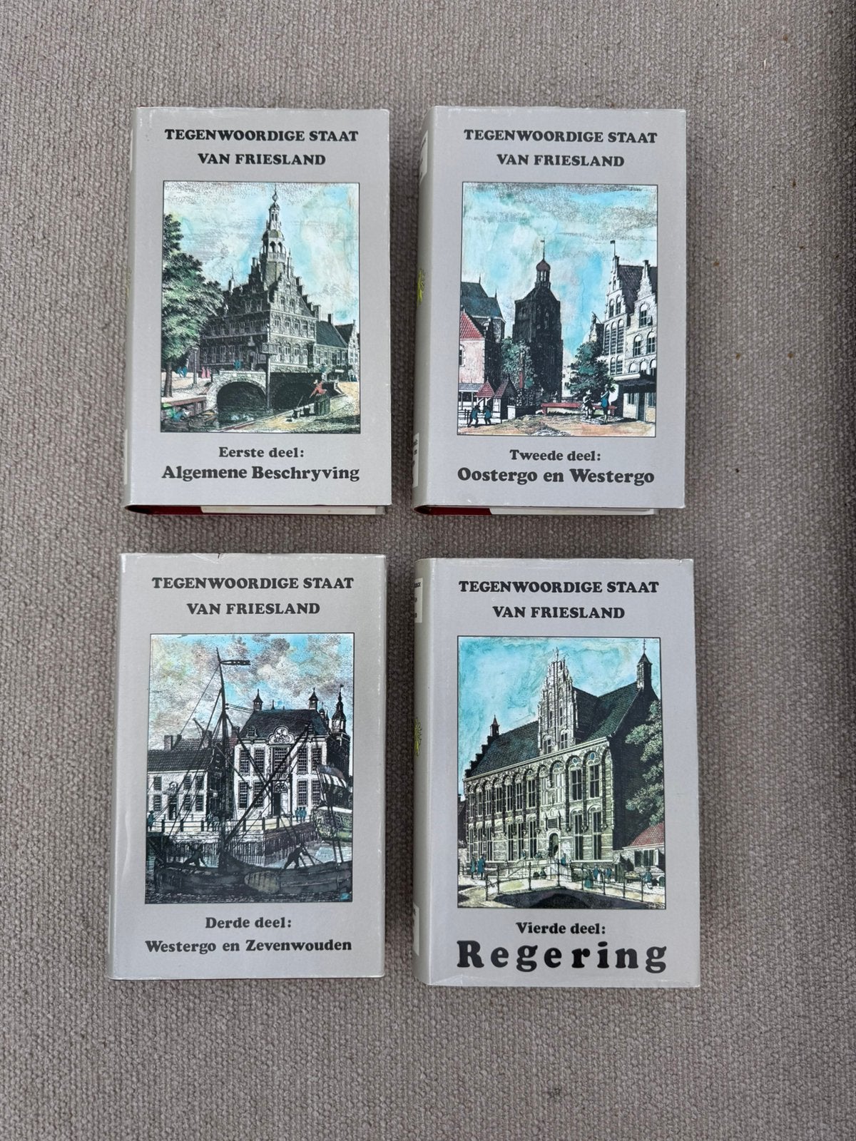 Tegenwoordige Staat van Friesland, 4 delig (facsimile), Boeken, Ophalen of Verzenden, 17e en 18e eeuw, Gelezen