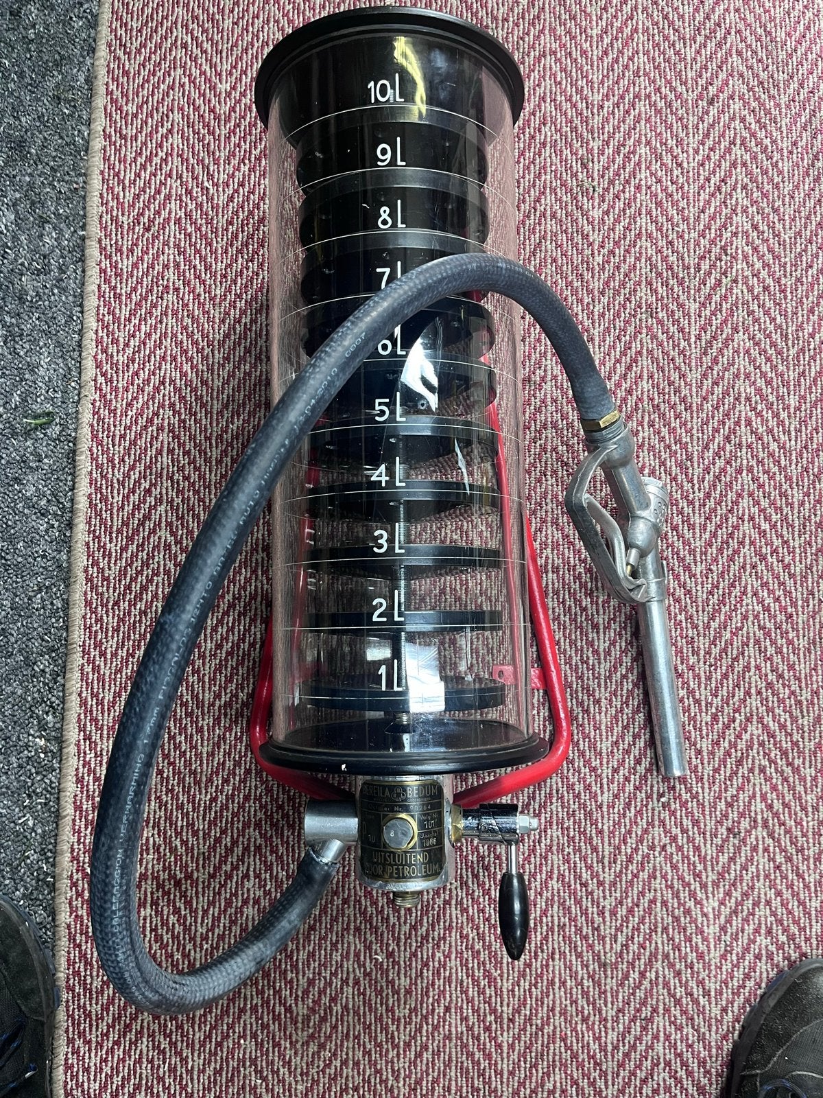 Bereila Bedum 10 Liter petroleum pomp1966, Ophalen of Verzenden, Gebruikt, Gebruiksvoorwerp