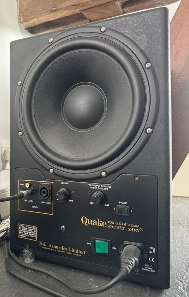 REL Quake subwoofer, Audio, Tv en Foto, Luidsprekers, Gebruikt, Subwoofer, 60 tot 120 watt, Ophalen