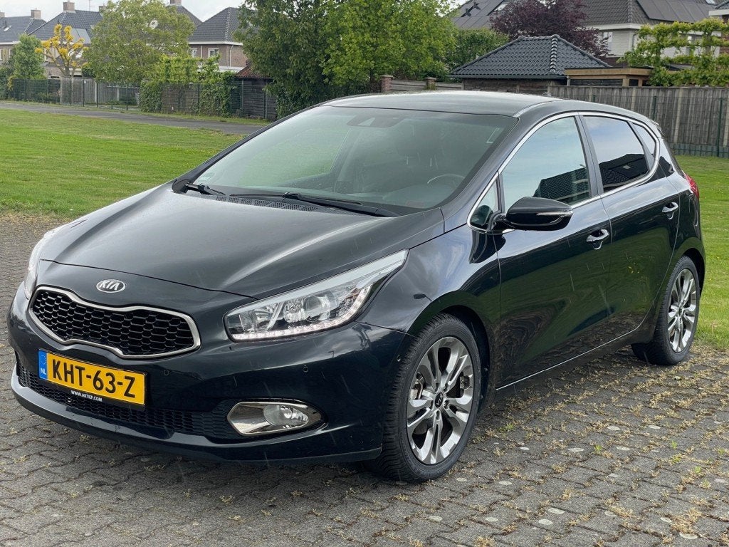 Kia CEED 1.6 GDI Business Line Automaat/ Clima/ Cruise/ LM/, Auto's, 135 pk, Gebruikt, 1591 cc, 4 cilinders