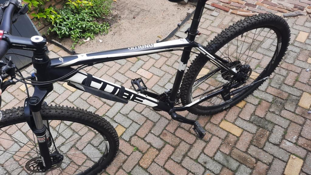 Mountainbike zwart goede staat alleen remmen werken niet, Gebruikt, Heren, 53 tot 57 cm, Ophalen