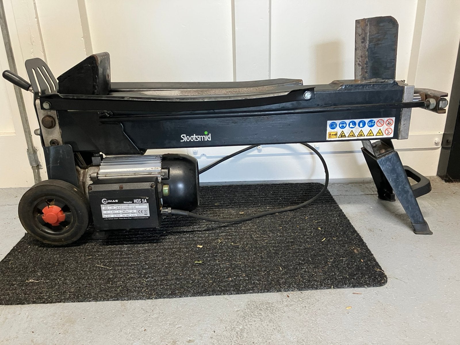 Kloofmachine Lumag 5 ton, Ophalen, Gebruikt, Elektrisch, Liggend