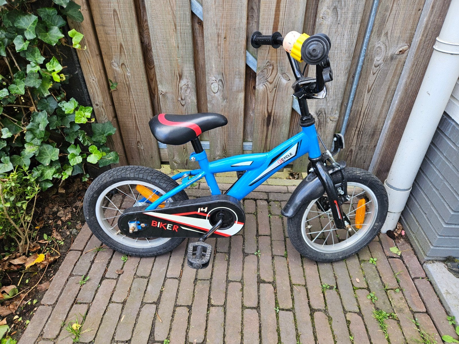 2Cycle kinderfiets 14 inch - Blauw, Ophalen, Gebruikt, Velgrem, Minder dan 16 inch