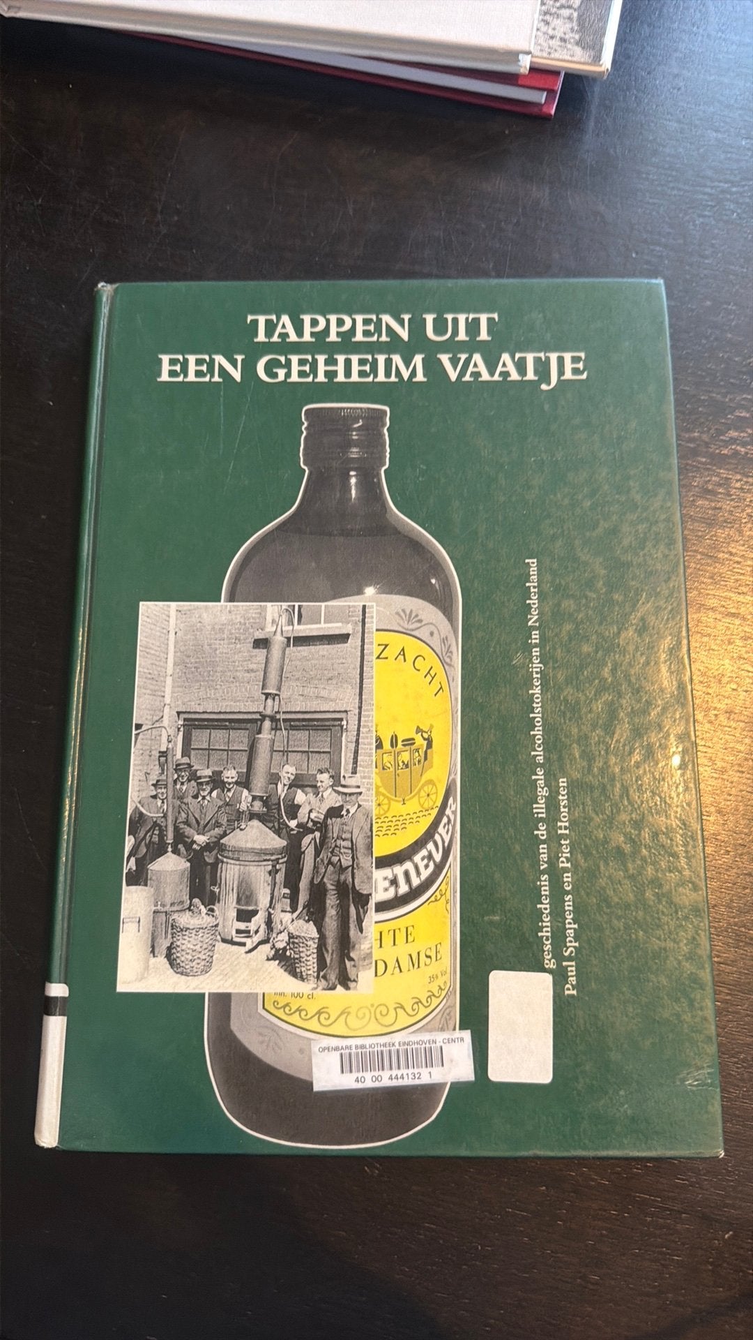 Tappen uit een geheim vaatje, Ophalen of Verzenden, Gelezen