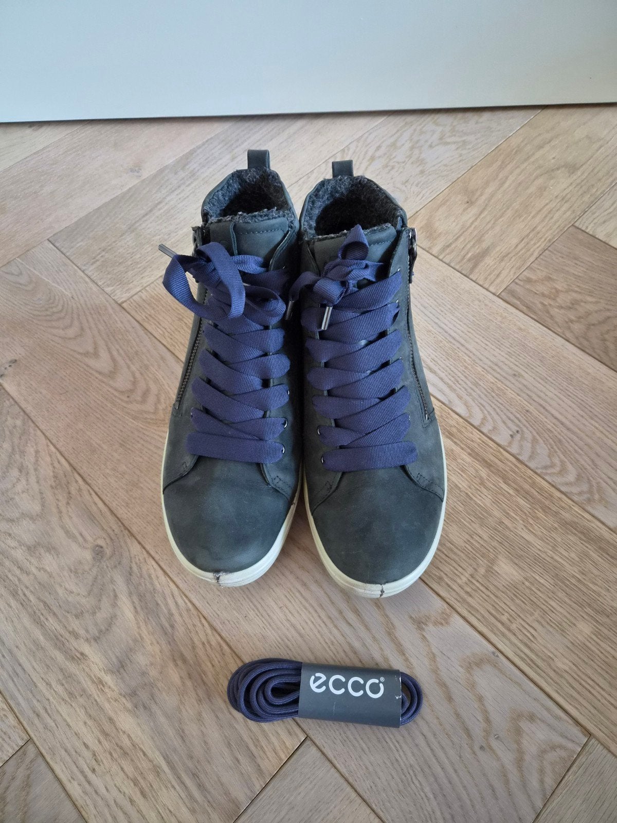 ECCO Hoge Schoenen 41, Kleding | Dames, Blauw, ECCO, Ophalen of Verzenden, Sneakers of Gympen