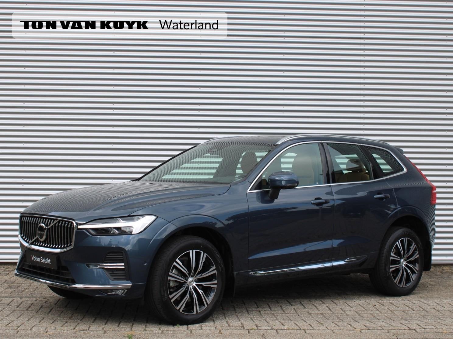 Volvo XC60 2.0 B5 Inscription Automaat / Panoramadak / Massa