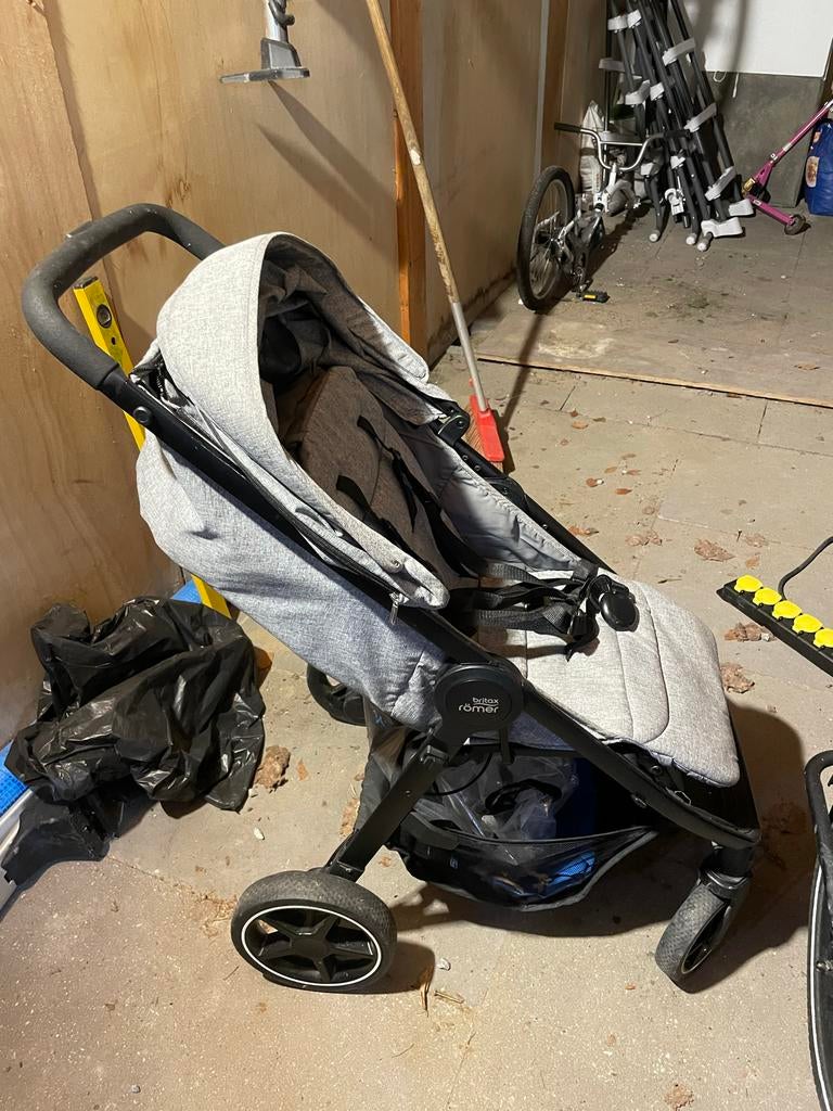 Britax Römer buggy - Lichtgewicht en compact!, Ophalen, Gebruikt, Kinderwagen, Overige merken