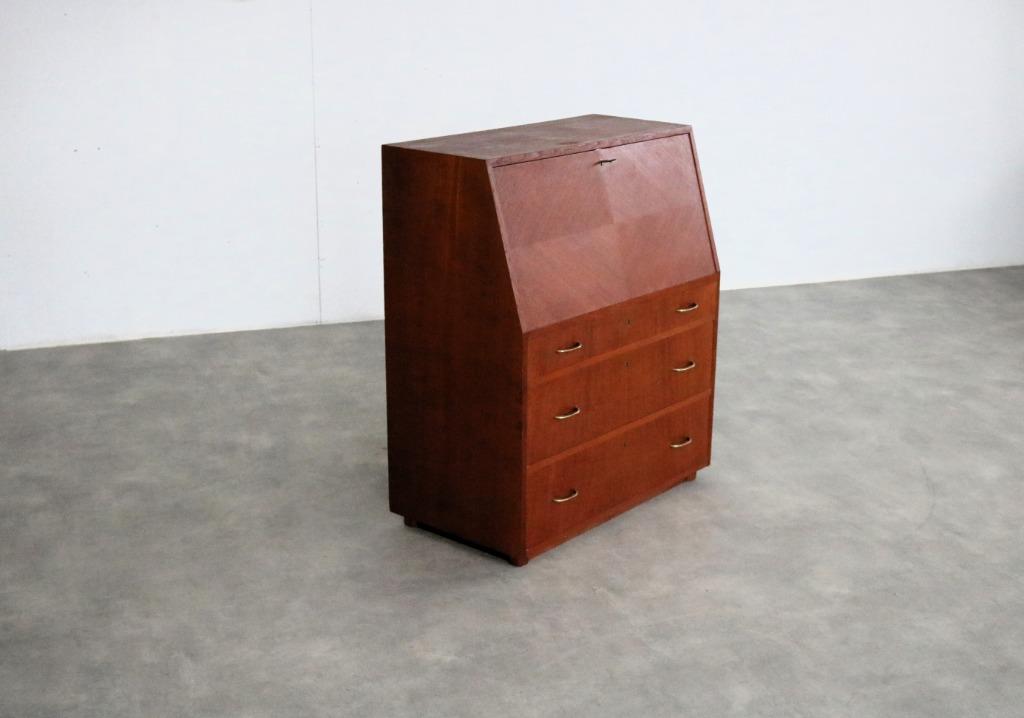 vintage wandkast | kast | jaren 60 | Zweden, Gebruikt, Teakhout, Timbeije@hotmail.com, Ophalen of Verzenden