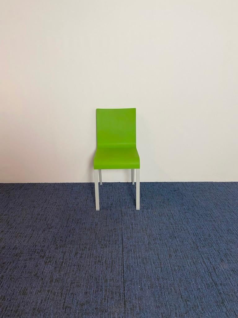 2 x Vergaderstoel Vitra .03 (niet stapelbaar) - groen, Ophalen, Kunststof, Gebruikt, Twee