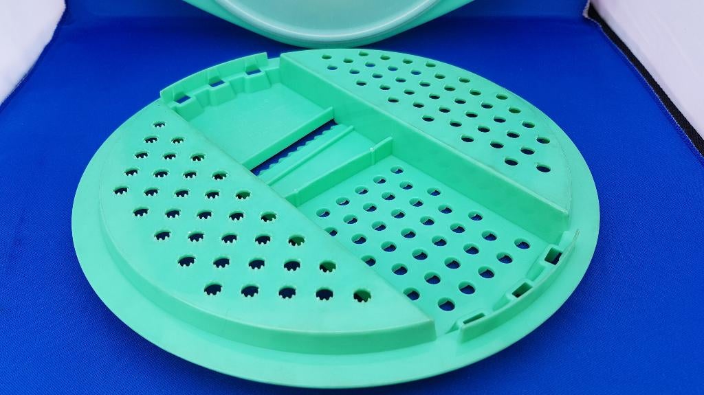 Tupperware vintage opbergdoos, rasp, kaasschaaf, deksel. 7B6, Tweedehands verkoop, Tweedehands verkoop, Gebruikt, Overige typen