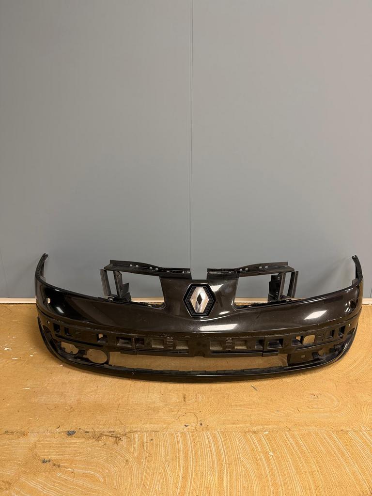 GRATIS Bumper Renault Espace 4 (2002-2015) zwart, Auto-onderdelen, Ophalen, Voor, Renault, Bumper