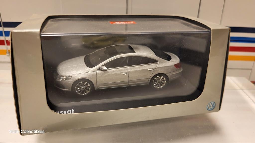 Schuco Volkswagen Passat CC Silver Metallic, Auto, Ophalen of Verzenden, Zo goed als nieuw, Schuco
