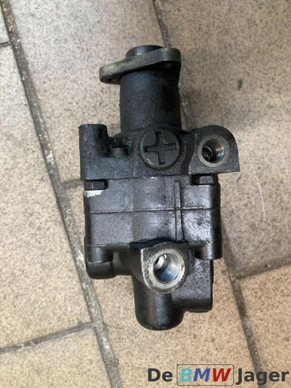 Stuurbekrachtigingspomp BMW 5-serie E34 E36 1141249, Gebruikt, Ophalen of Verzenden, BMW