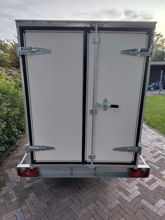 Nieuwe gesloten BW Trailers 250cm aanbieding: €1995, Ophalen, Nieuw
