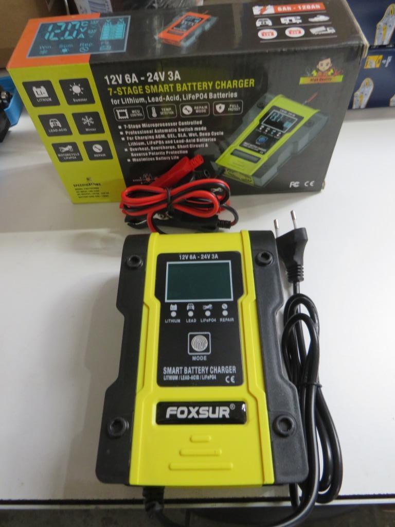 Foxsur 12V/24V Auto Batterij Oplader 6A 12.6V Lithium Batter, Nieuw, Zandhaarweg, Ophalen of Verzenden, Foxsur