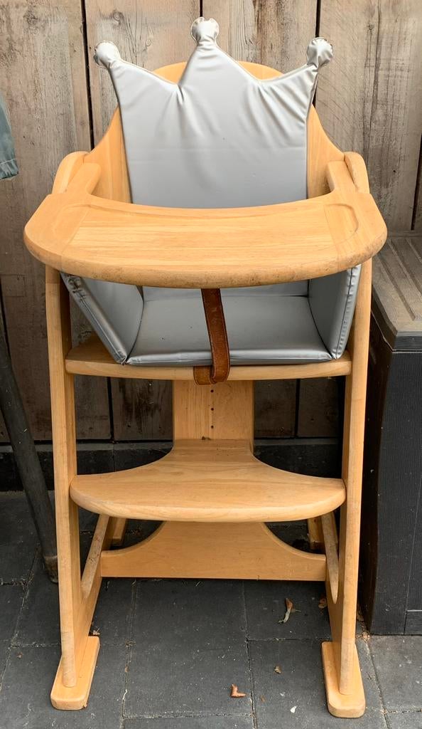 Tiamo Kinderstoel met zitverkleiner, Kinderen en Baby's, Kinderstoelen, Ophalen, Gebruikt, Meegroeistoel, Afneembaar eetblad