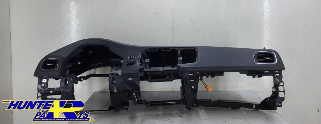 Dashboard Volvo V60/S60 ('10-'18) 30791701, Gebruikt, Ophalen of Verzenden, Volvo