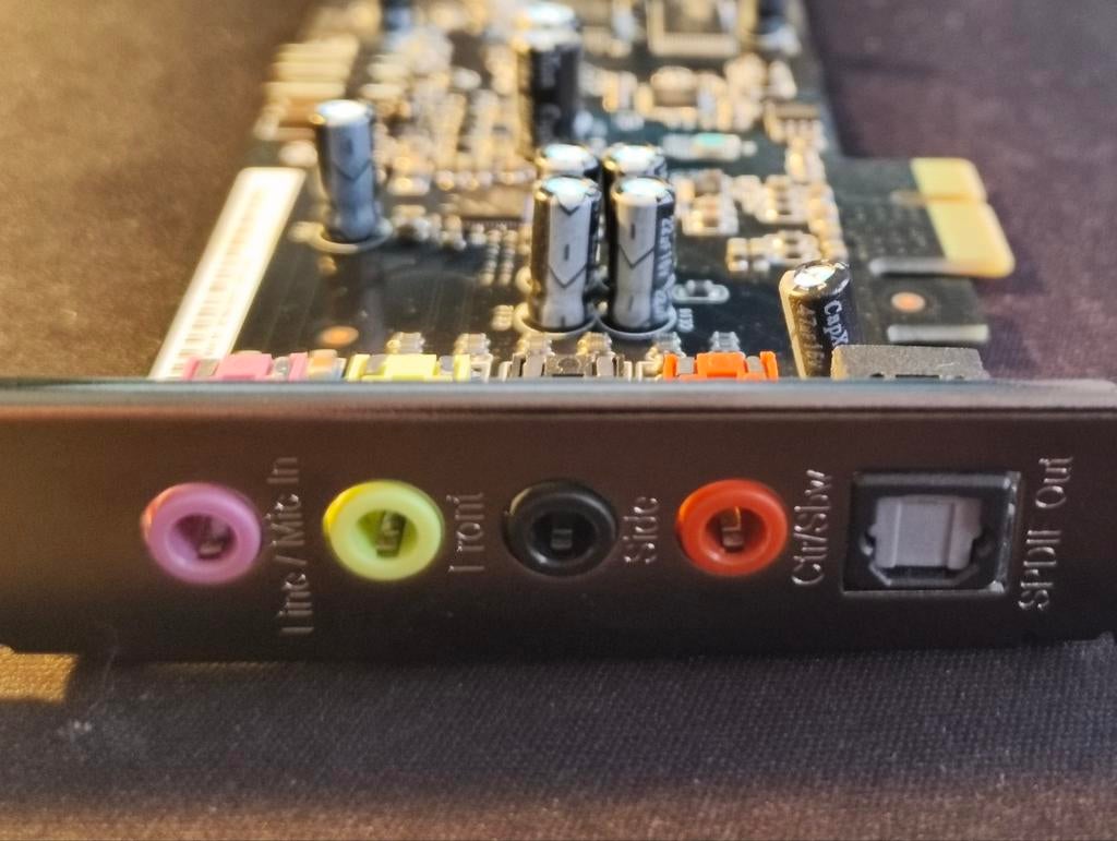 Asus Xonar SE Geluidskaart - Perfecte Audio Upgrade, Computers en Software, Geluidskaarten, Ophalen of Verzenden, Gebruikt, Intern