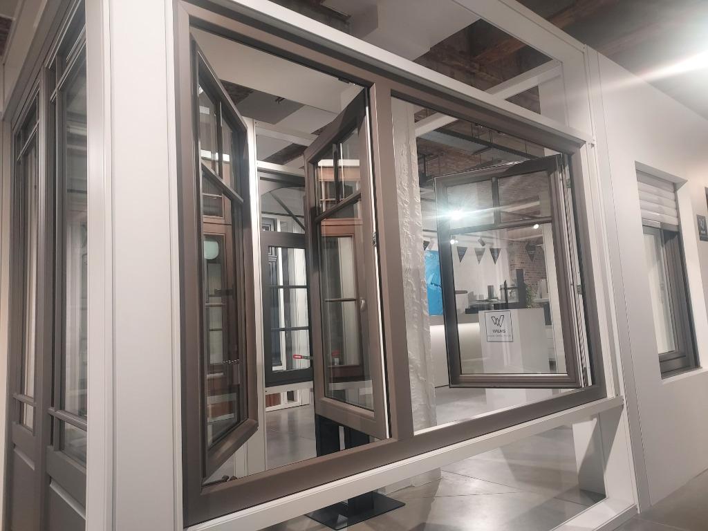 Showroom raamkozijn Hr++ bezorgen factuur mogelijk, Kunststof, Ophalen of Verzenden, Zo goed als nieuw, Inclusief glas