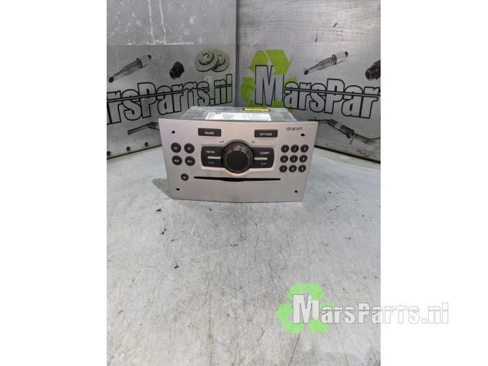 Radio CD Speler van een Opel Corsa, Gebruikt, -, -, Opel