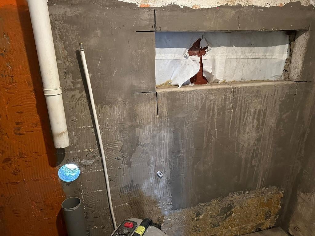 GAT LATEN BOREN? Ventilatie, Afzuigkap, Airco, kruipluik
