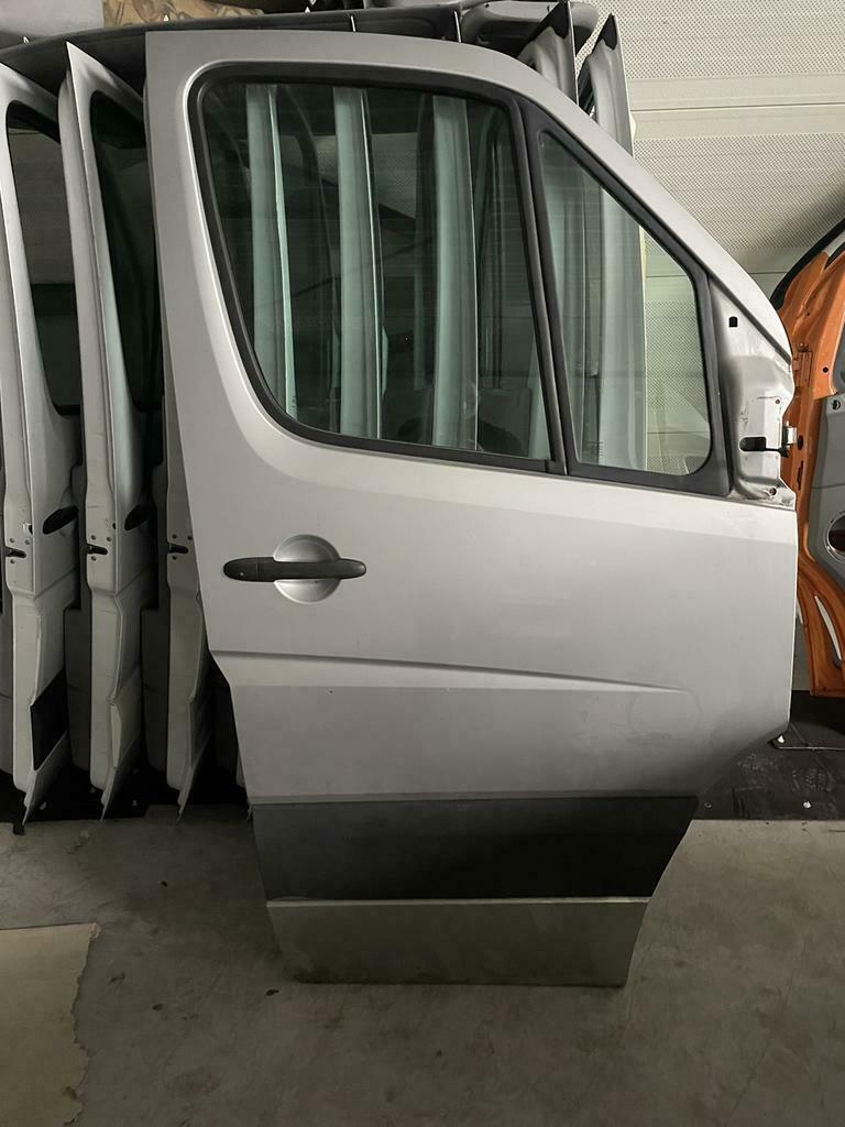 Mercedes sprinter deur rechts, Auto-onderdelen, Carrosserie en Plaatwerk, Ophalen, Rechts, Deur