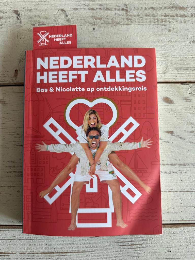 Nederland heeft Alles - Bas & Nicolette op ontdekkingsreis, Boeken, Reisgidsen, Overige merken, Zo goed als nieuw, Reisgids of -boek