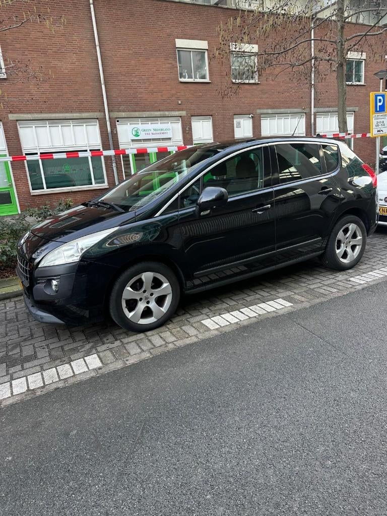 Peugeot 3008 1.6 VTI 2011 Zwart € 2200, Zwart, 4 cilinders, Leder en Stof, Zwart